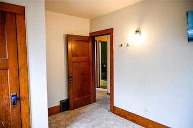 207 N Union St, Madrid, IA 50156 - photo 4