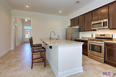 All the extras here - seller added extra amenities