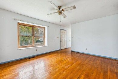 5-web-or-mls-3911-edendale-rd