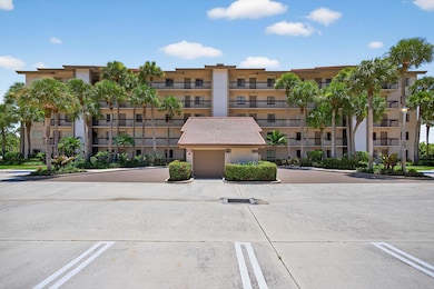 Ocean at the Bluffs unit 2050, Jupiter, FL 33477 - photo 3