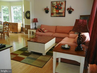 805 Monarch Ln, Huntingtown, MD 20639 - photo 4