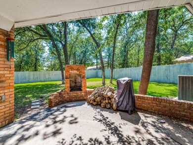 817 W Cheryl Ave, Hurst, TX 76053 - photo 3