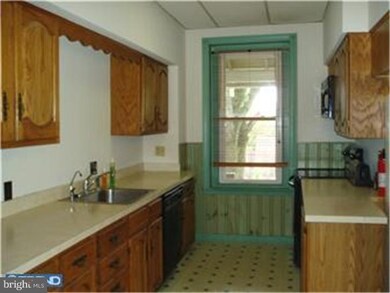 69 S 3rd St, Perkasie, PA 18944 - photo 7