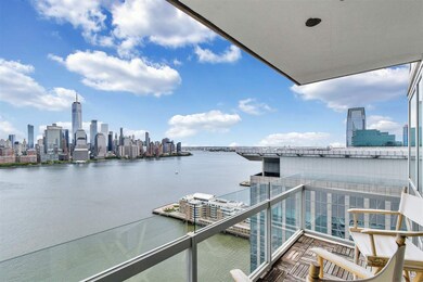 Crystal Point unit 3405, Jersey City, NJ 07302 - photo 4