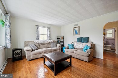 1214 Vauclain Ave, Woodlyn, PA 19094 - photo 6