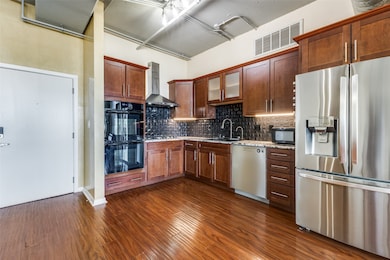 The Beat at Southside Station unit 803, Dallas, TX 75215 - photo 5