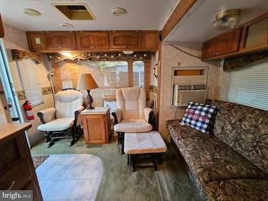 348,347 Comanche Dr unit GLEN 1, Earleville, MD 21919 - photo 2