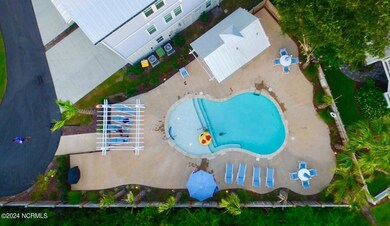 SeaView Townhomes 637 Kure-large-008-34-