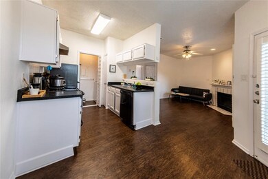 4107 Esters Rd unit 803E, Irving, TX 75038 - photo 3