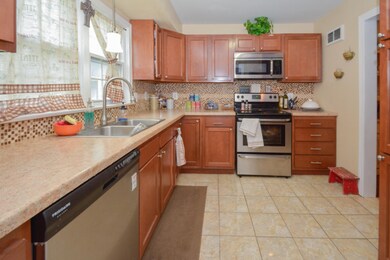 260 E Emmett St-107