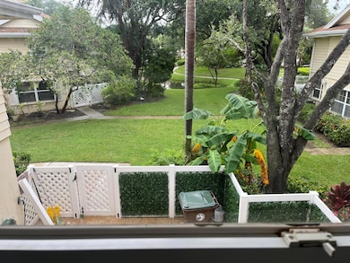 8137 Bridgewater Ct unit 37A, West Palm Beach, FL 33406 - photo 3