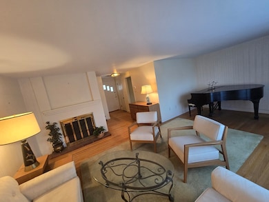 168 Twinbrooke Dr, Holden, MA 01520 - photo 5