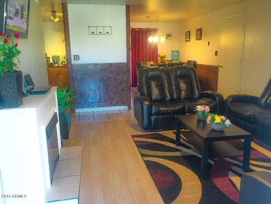 LIVING ROOM 1.2-1-1