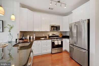 8045 Newell St unit 422, Silver Spring, MD 20910 - photo 7