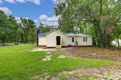 2004 Dew Ave, West Columbia, SC 29169 - photo 3