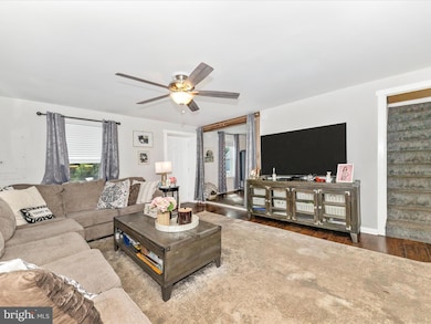 7922 Sharpsburg Pike, Boonsboro, MD 21713 - photo 6