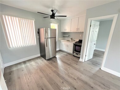 2403 Louella Ave unit 3, Venice, CA 90291 - photo 4