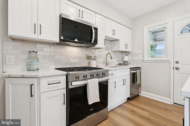 1014 Upnor Rd, Baltimore, MD 21212 - photo 7