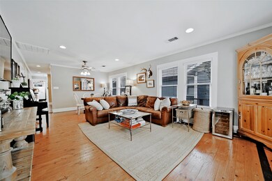 1120 W Gardner St, Houston, TX 77009 - photo 3