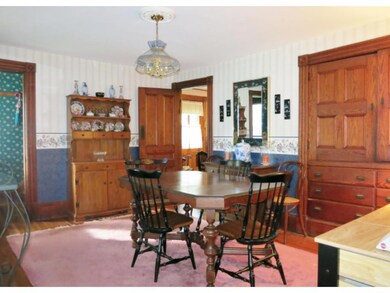 131 E Main St, Richmond, VT 05477 - photo 4