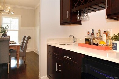 The sweet spot! Butler's pantry between kitchen an