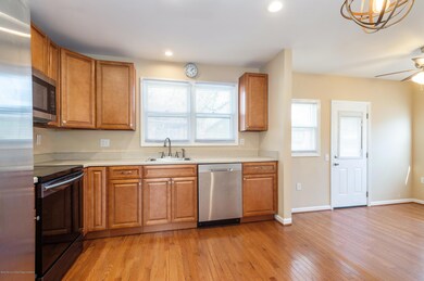 07_27HummingbirdLane_177001_Kitchen_HiRe