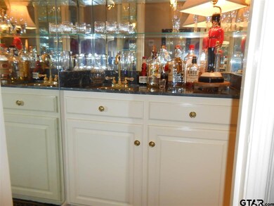 1708 1708 S College, Tyler, TX 75701 - photo 5