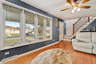 4461 Scott St, Schiller Park, IL 60176 - photo 5