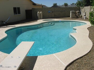 JANICE WAY pool