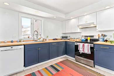 19 Ellsworth St, Portland, ME 04102 - photo 4