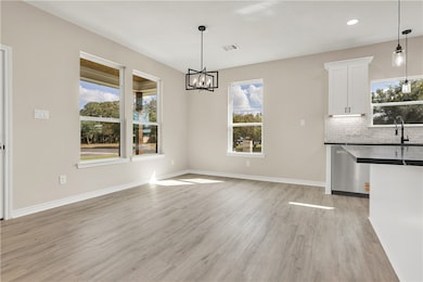 2903 Woodknoll Dr, Bryan, TX 77803 - photo 6