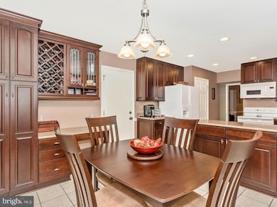 15232 Falconbridge Terrace, North Potomac, MD 20878 - photo 6