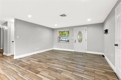 14810 55th Way N, Clearwater, FL 33760 - photo 4