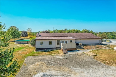 3044 Jasmine Rd NW unit 11, Carrollton, OH 44615 - photo 5