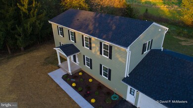 358 Hollida Ln, Martinsburg, WV 25404 - photo 3