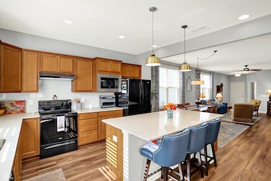 Kitchen plenty of cabinets huge island