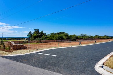 124 Madrona Ln unit 12, Fredericksburg, TX 78624 - photo 2