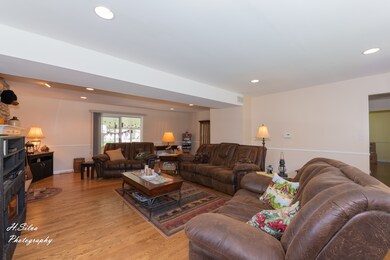 529 Skyline Dr, Algonquin, IL 60102 - photo 6