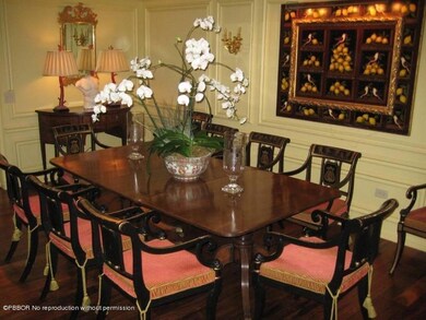 6 Dining Room