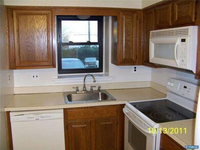 213 Governor House Cir unit 213, Wilmington, DE 19809 - photo 3