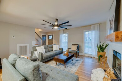 2007 Windsor Dr, Columbia, TN 38401 - photo 7