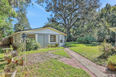 7829 Catawba Dr, Jacksonville, FL 32217 - photo 5