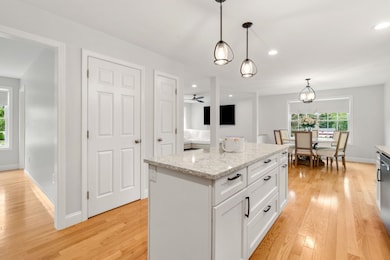 43 Hampton Rd, Exeter, NH 03833 - photo 5