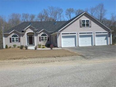 11 Roland Way, Milford, MA 01757 - photo 2