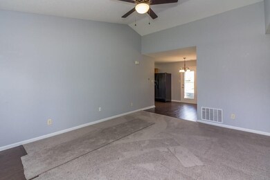 4039 Fairoaks Ct, Franklin, IN 46131 - photo 5