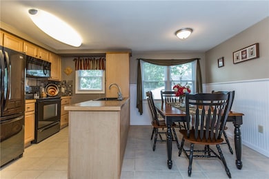 263 Pierce Ave, Warwick, RI 02888 - photo 6