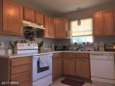 152 Mercedes Dr, Martinsburg, WV 25404 - photo 2