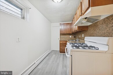 100 E Glenolden Ave unit D17, Glenolden, PA 19036 - photo 6