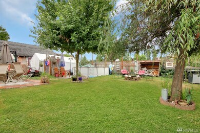 506 Deeded St, Orting, WA 98360 - photo 3