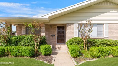 809WThird-3